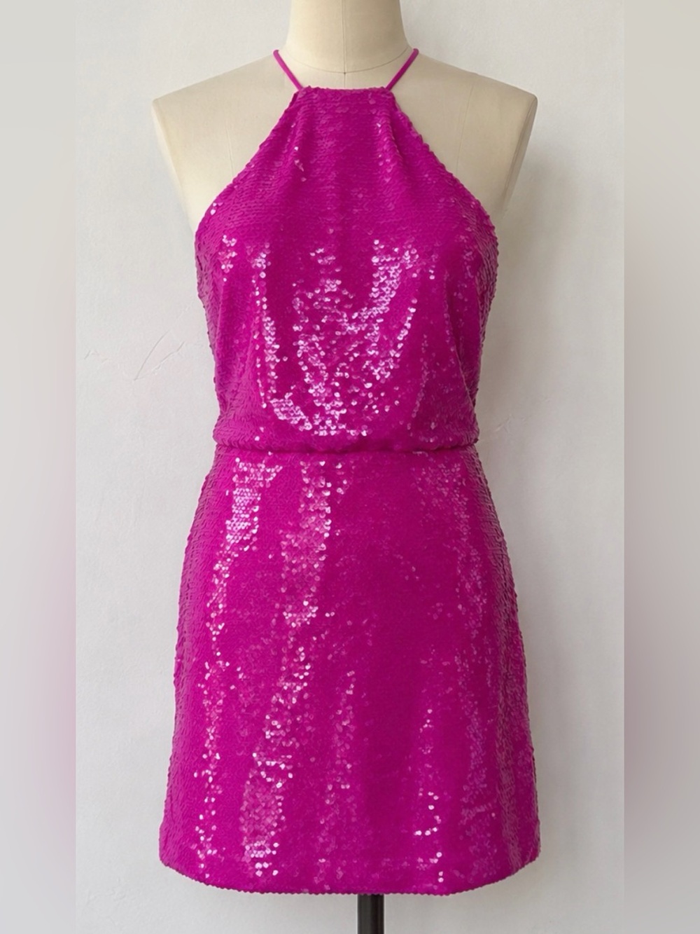 Monique Lhuillier Hot Pink Sequin Halter Mini Dress Size 4 NWOT